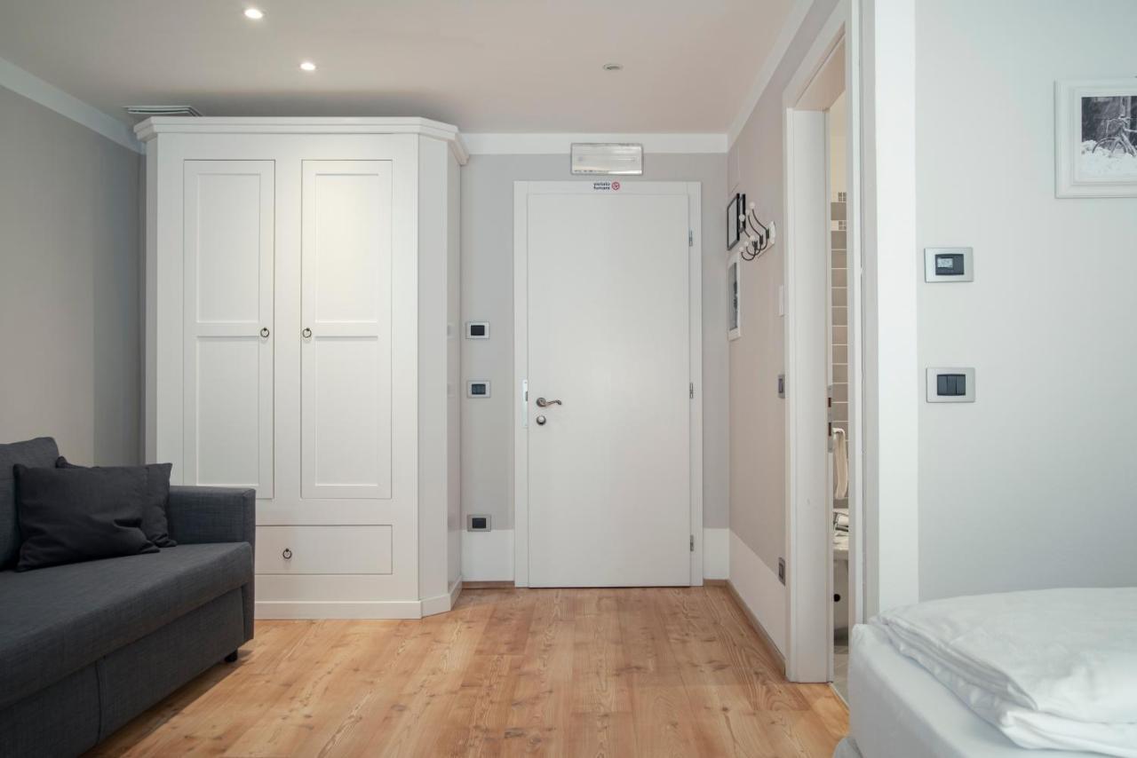 La Canonica Suite Apartments New Location Trento Exterior photo